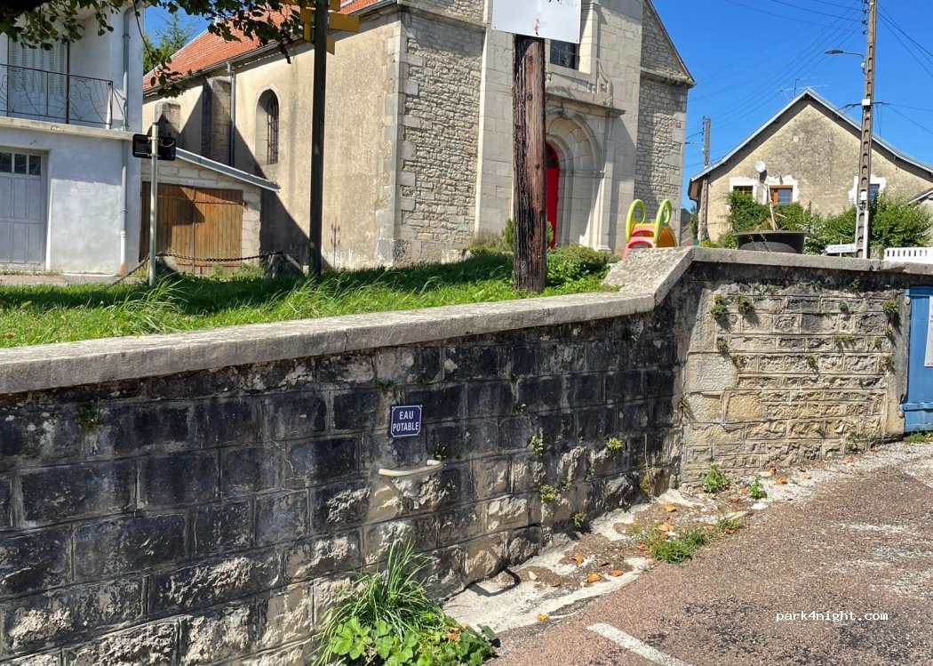 (39130) Chatillon - 4 Allée du Château — foto 2