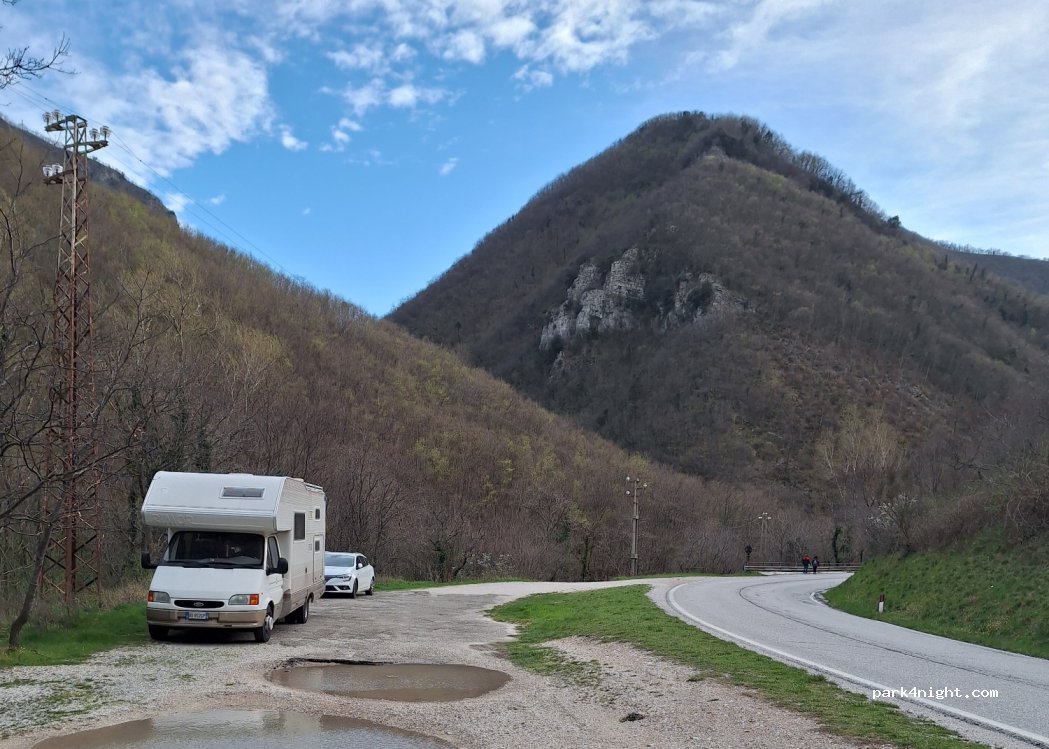 (61043) Cagli - Strada Provinciale — foto