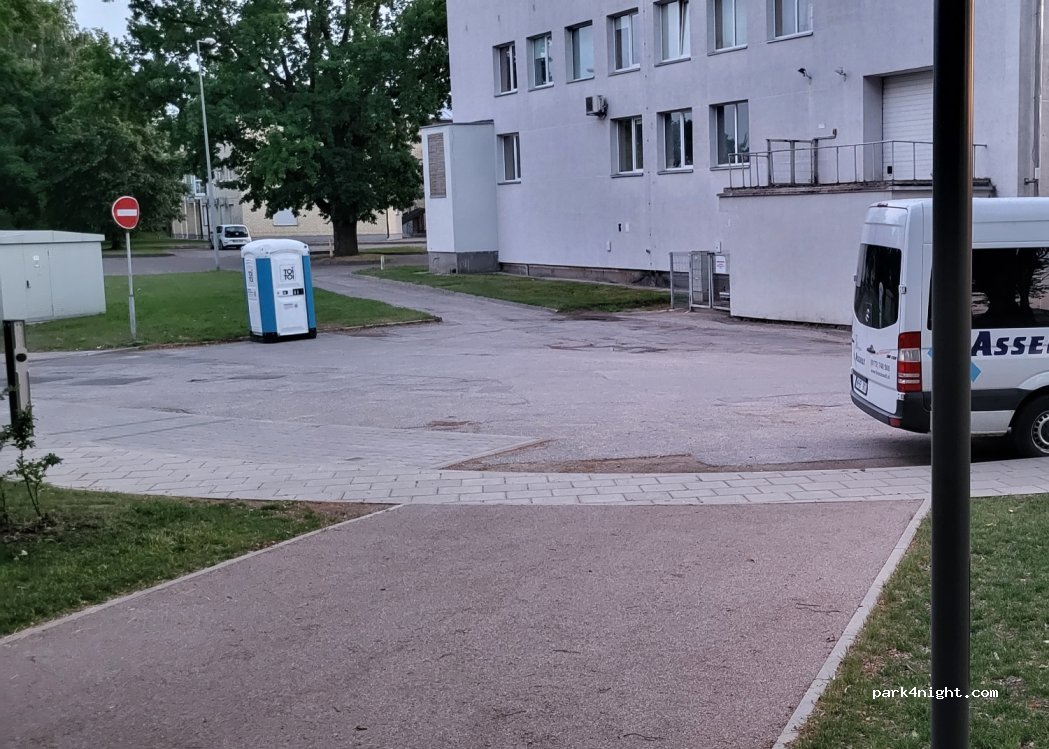 (20114) Ukmergė - 9 Pilies gatvė — foto 2