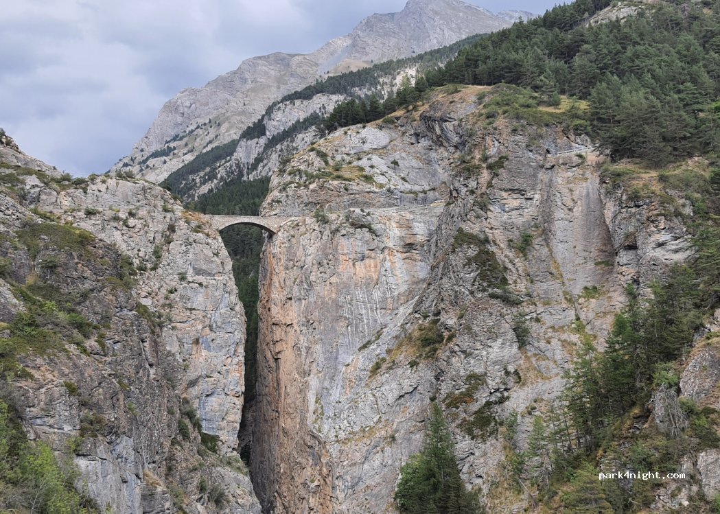 (04530) Saint-Paul-sur-Ubaye - D25 — foto