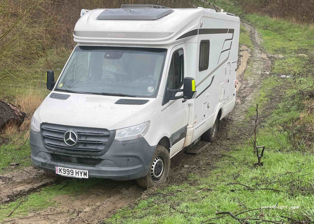 (827106) Dunavățu de Sus - — foto 2