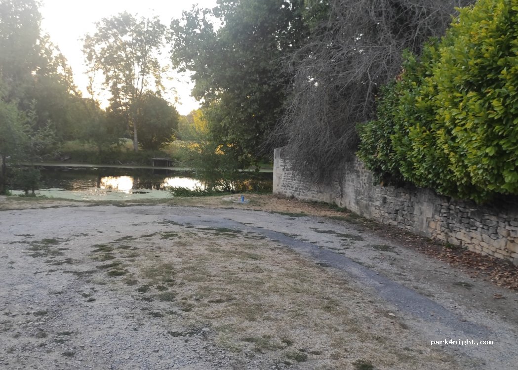 (86360) Chasseneuil-du-Poitou - 59 Rue du Clain — foto
