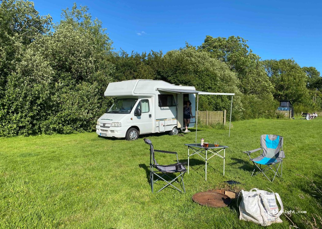 Kingsettle Camping — foto