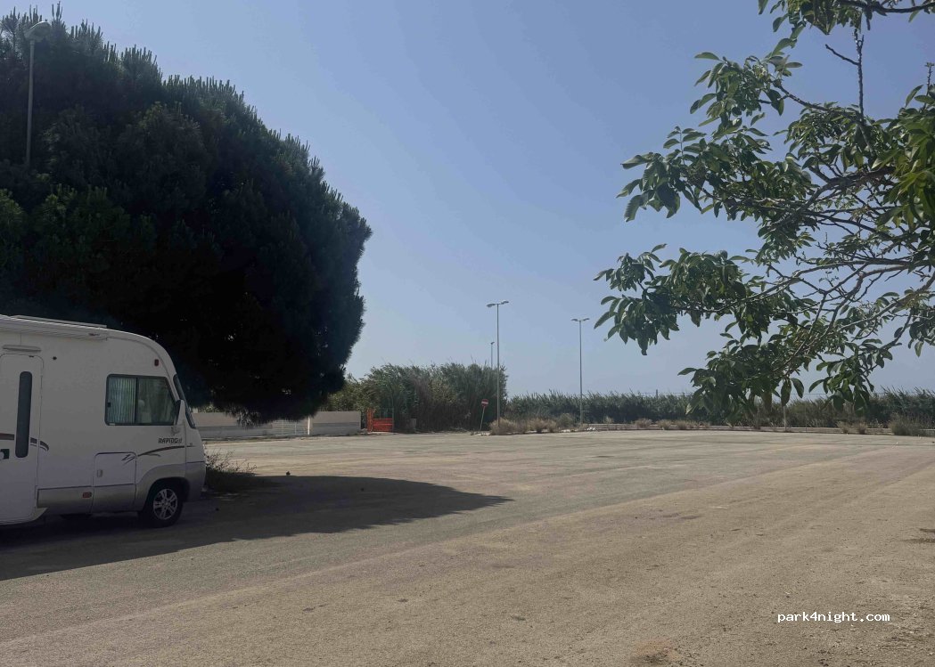 (97100) Marina di Ragusa - 6 Piazza Malaga — foto 2