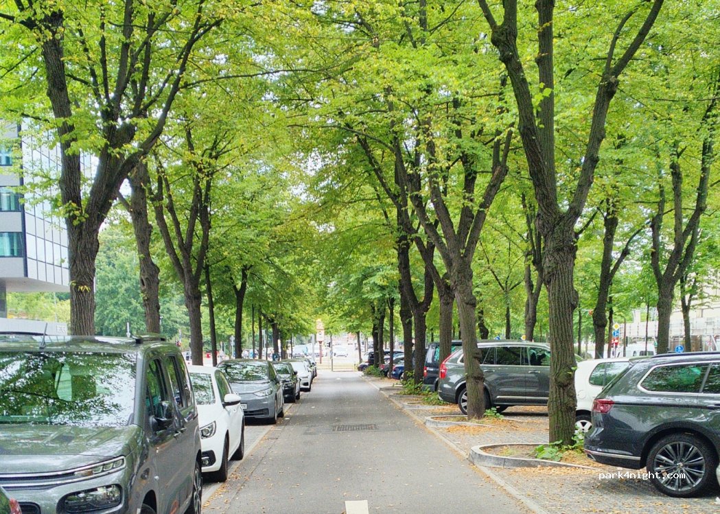 (20354) Hamburg - Esplanade — foto 3
