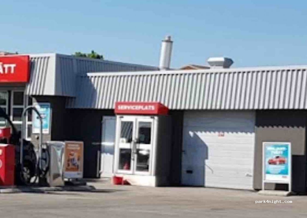 (745 63) Enköping - 26 Doktor Westerlunds Gata — foto