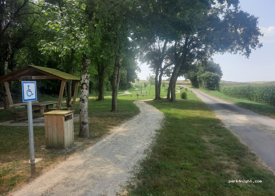 (16240) Courcôme - 1 Route de la Commanderie — foto 3