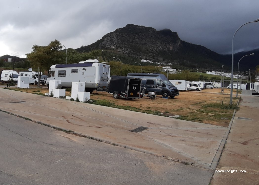 Area de Autocaravanas Algodonales — foto 2