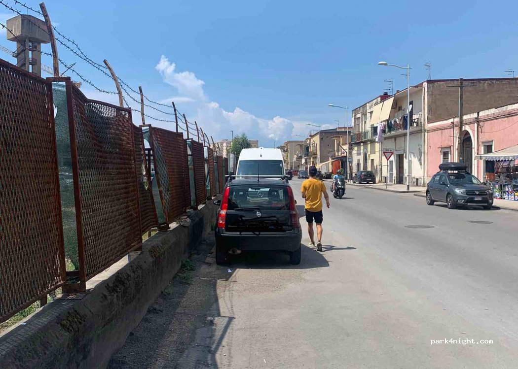 (80058) Torre Annunziata - 149 Via Plinio — foto