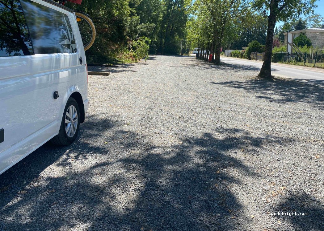 (03700) Bellerive-sur-Allier - 12 Route de Charmeil — foto