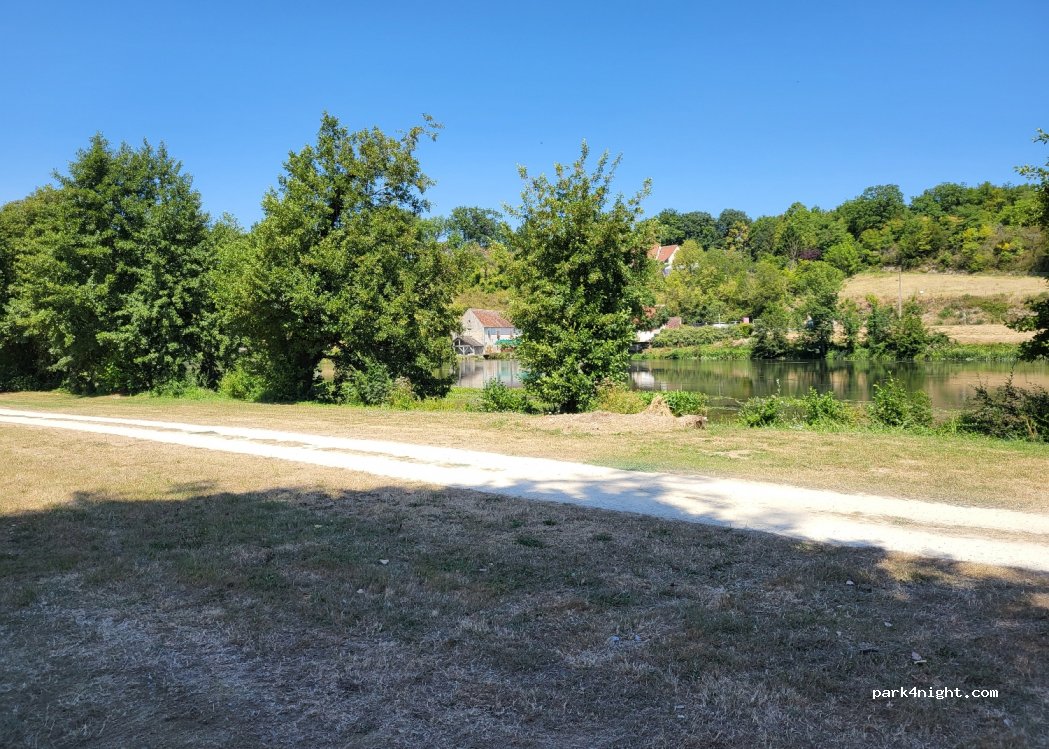 (37460) Chemillé-sur-Indrois - 2 Rue de la Pree Saint Vincent — foto 2