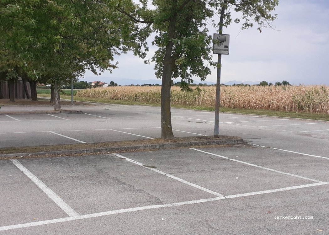(31056) Roncade - Unnamed road — foto