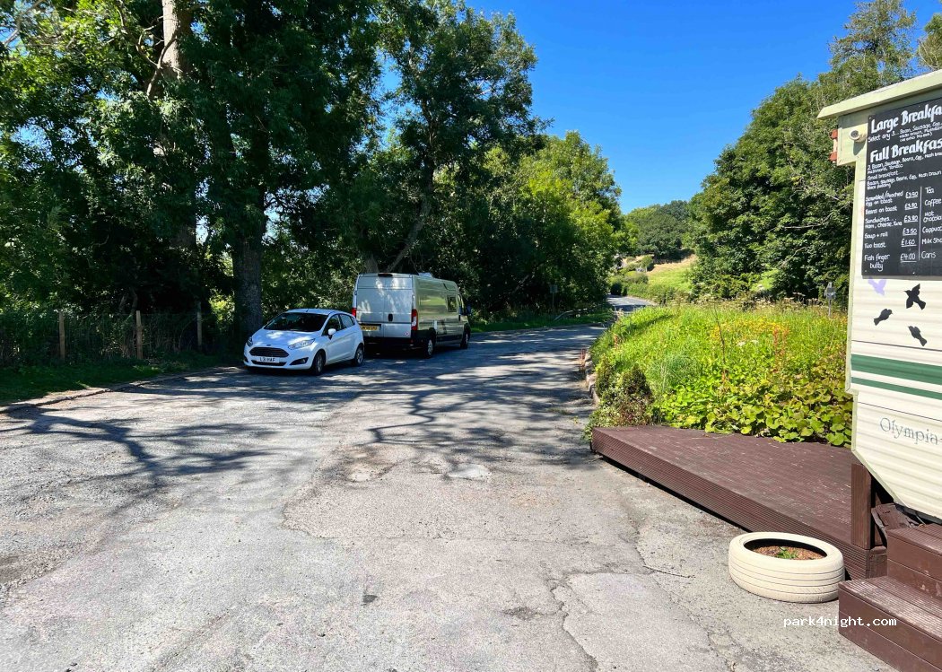 (LL24 0ND) Betws-y-Coed - A5 — foto