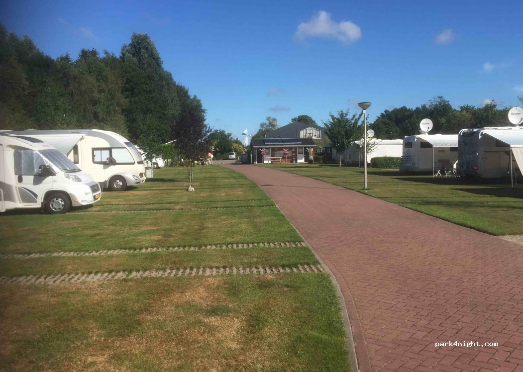 Camperplaats Stoutenburght — foto