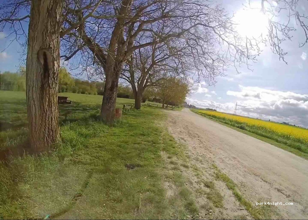 (36110) Levroux - Unnamed Road — foto 3
