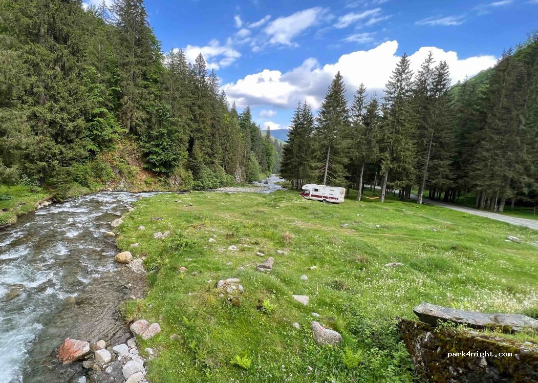 (117430) Sătic - Unnamed Road — foto 2