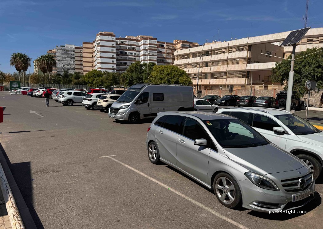 (04004) Almería - 191 Calle Soldado Español — foto 3