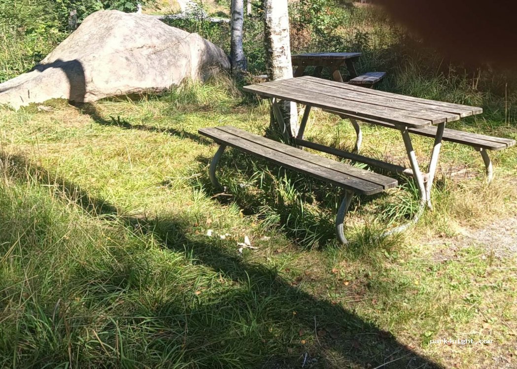 (438 91) Landvetter - 703 Härkeshultsvägen — foto 2