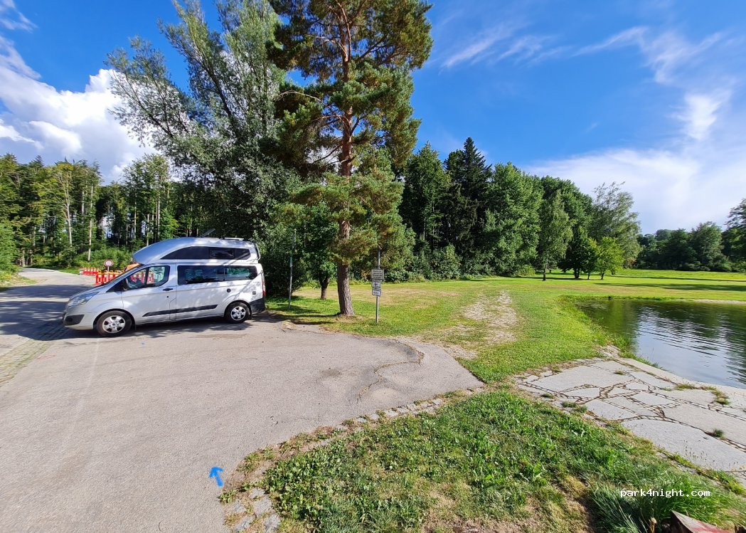 (94139) Breitenberg - 50 Gegenbachstraße — foto