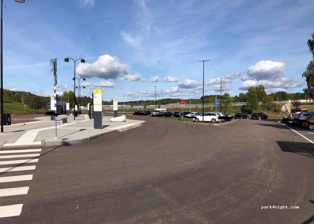 (672 30) Årjäng - Unnamed Road — foto 2