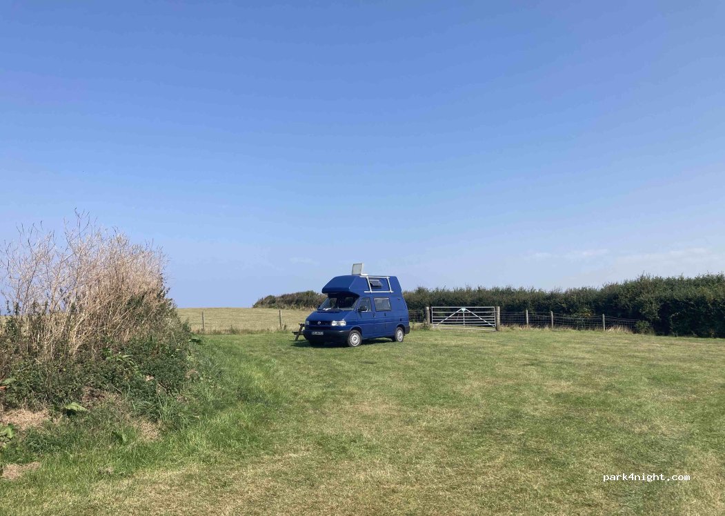 Coastal Holidays- Lower bodannon glamping — foto 5