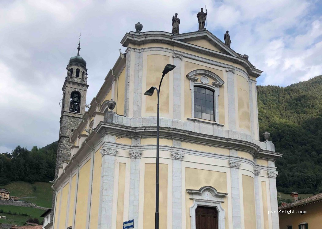 (24020) Ardesio - Via Papa Paolo VI — foto
