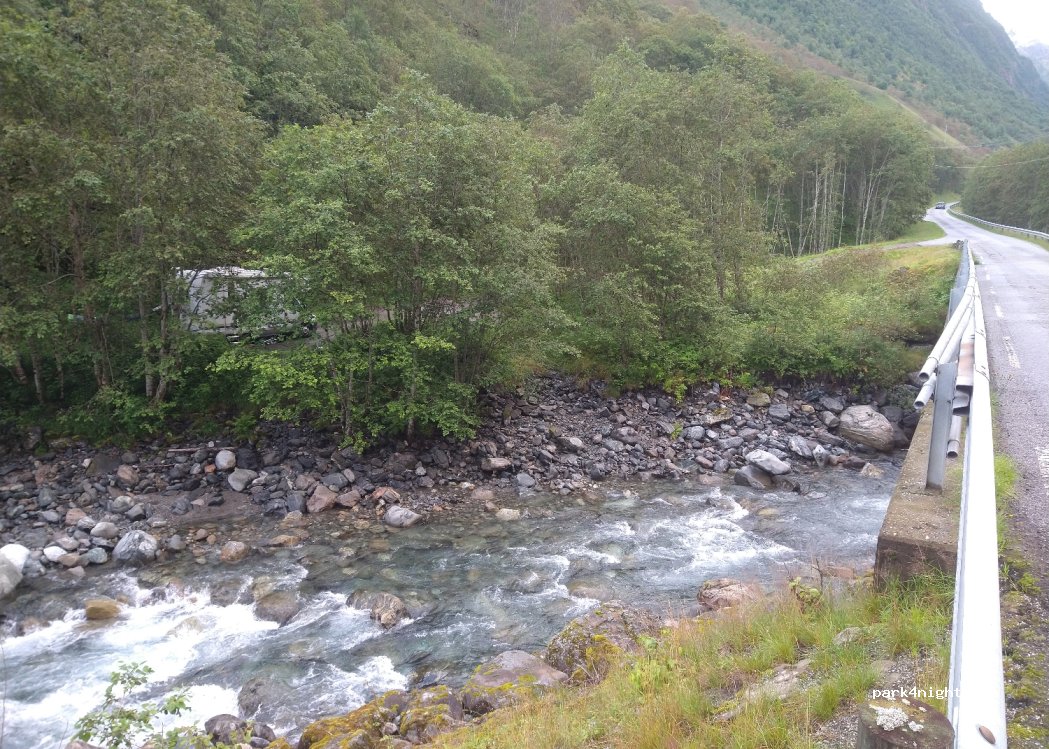 () Undredal - — foto 3
