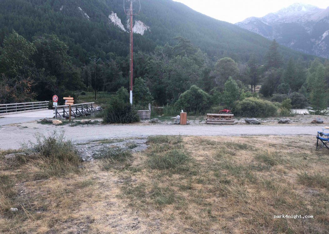 (05220) Le Monêtier-les-Bains - Unnamed Road — foto