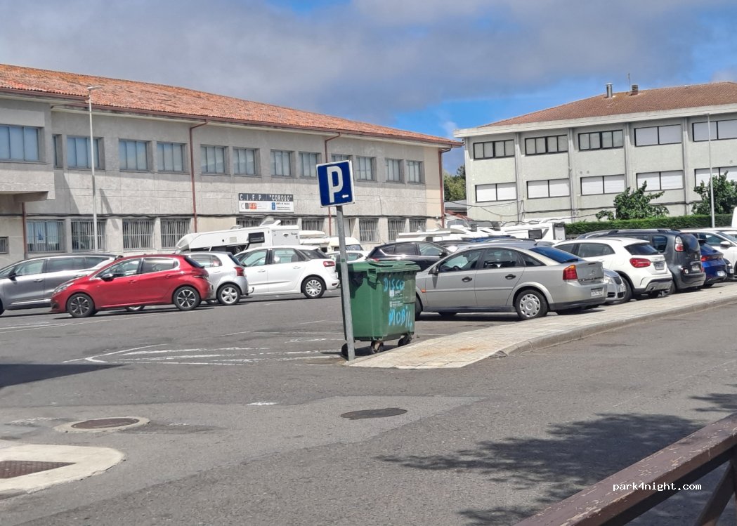 (15968) Ribeira - 4 Rúa dos Estudantes — foto