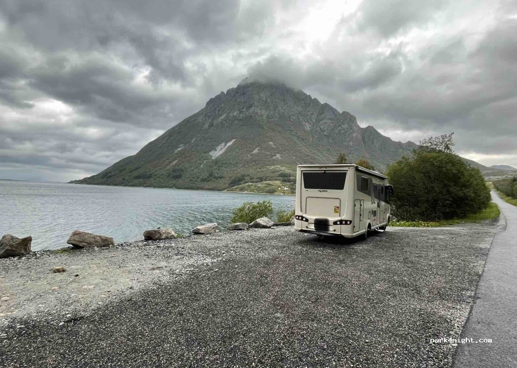 (8730) Bratland - 23-4 Sekundær Fylkesvei 17 — foto 2