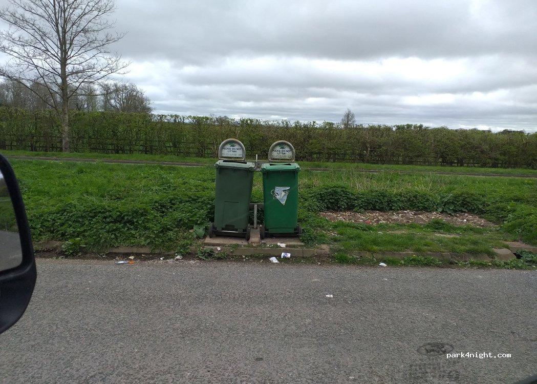 (OX25 4JE) Oxfordshire - Unnamed road — foto 2