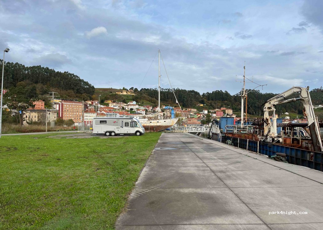 (33130) Muros de Nalón - Junquera — foto 3