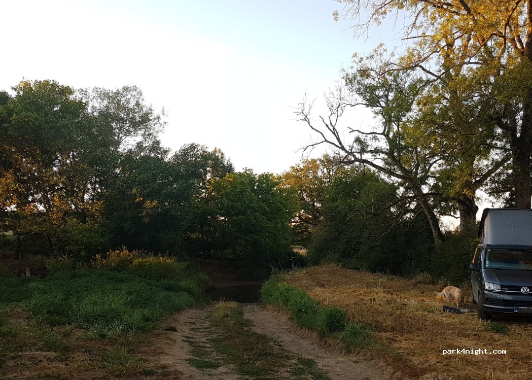 (71120) Viry - Unnamed Road — foto 2