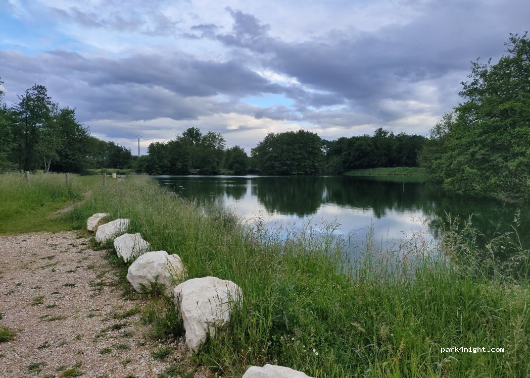 (01400) Neuville-les-Dames - Les Granges — foto 3