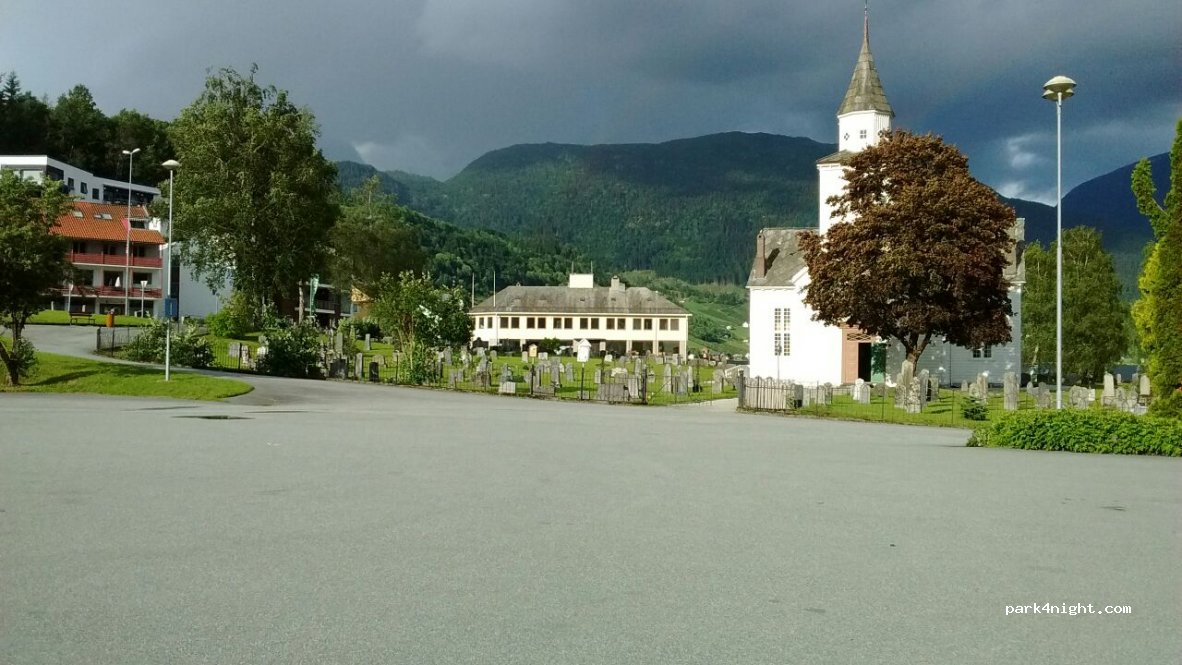 (5730) Ulvik - 1 Almenningen — foto 2