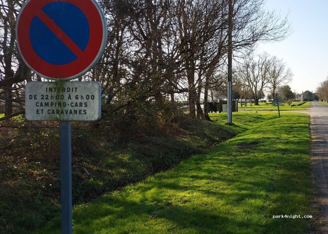 (17240) Saint-Fort-sur-Gironde - 4-24 Rue de Maubert — foto 3