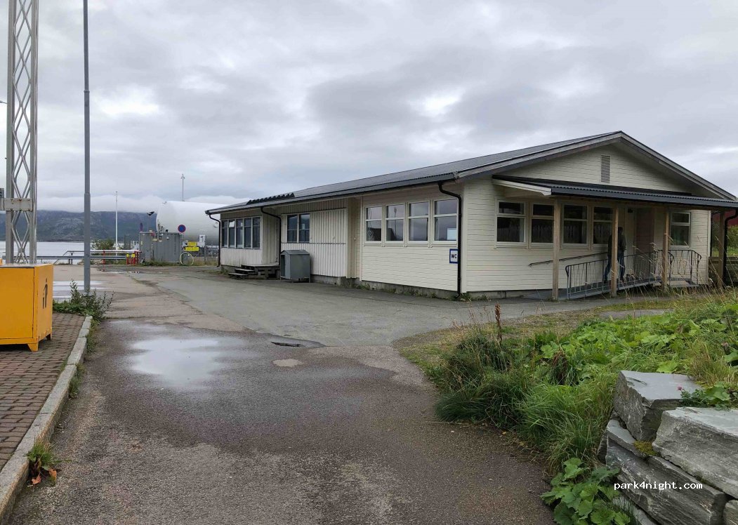 (8410) Lødingen - 52 Sjøvegen — foto 3