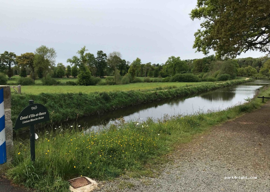 (35250) Chevaigné - Unnamed Road — foto 4