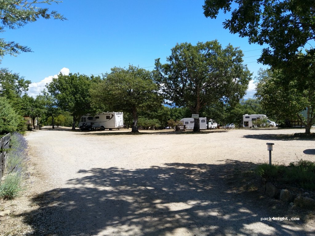 CAMPING LOU PEBRE D'AIL — foto