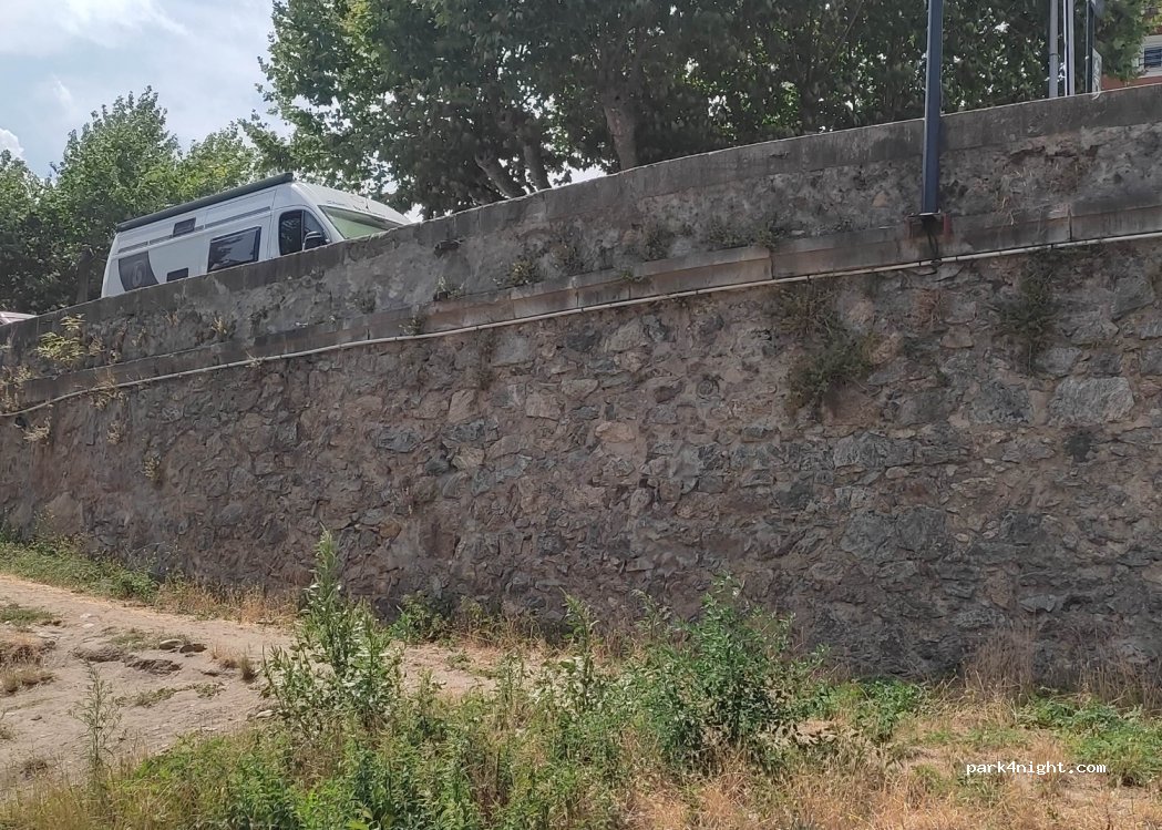 (09400) Tarascon-sur-Ariège - 1 Place de la République — foto
