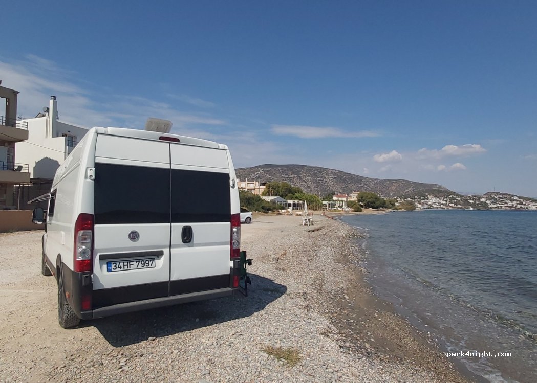 (190 03) Porto Rafti - 2 Kynigon — foto