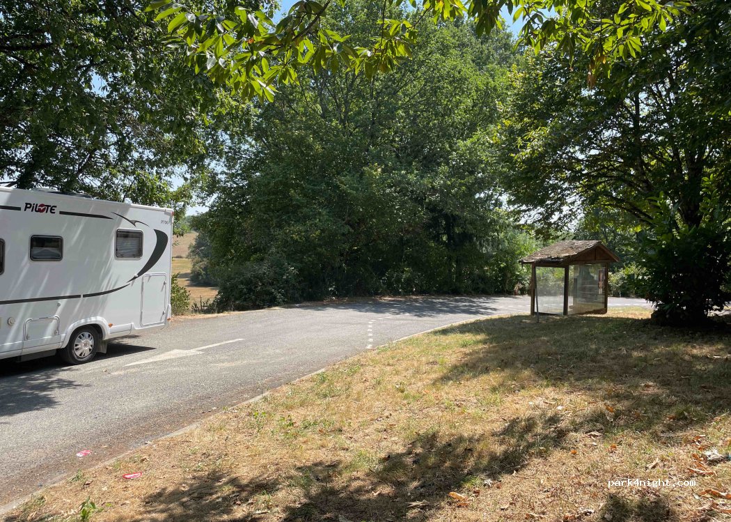 (24260) Journiac - 712 Les Brandières — foto