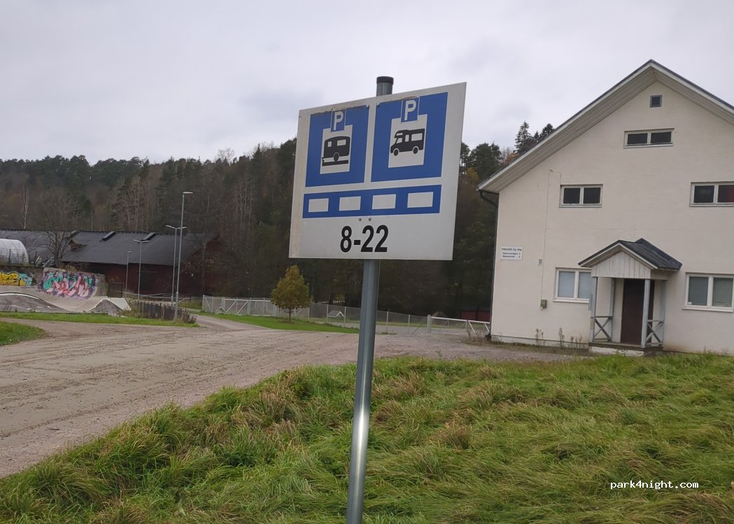(10470) Fiskari - 9 Isidorintie — foto