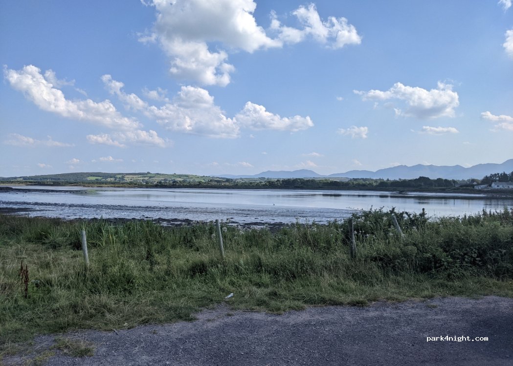 (V93 TYN0) Castlemaine Killarney - Unnamed road — foto