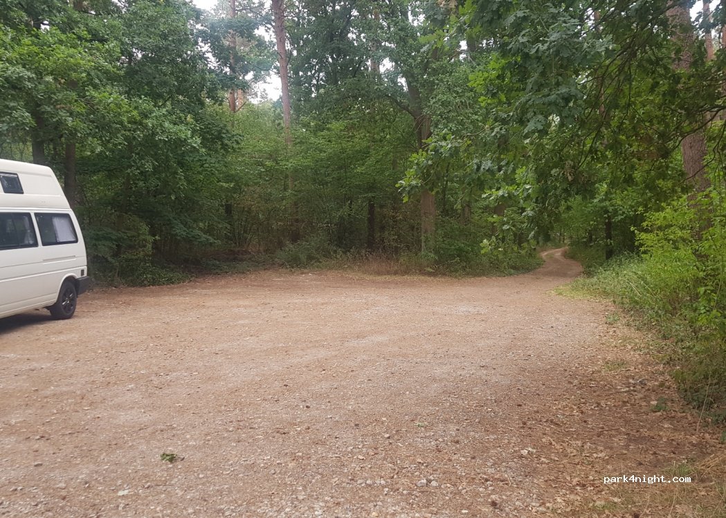 (30938) Burgwedel - 13 Engenser Straße — foto