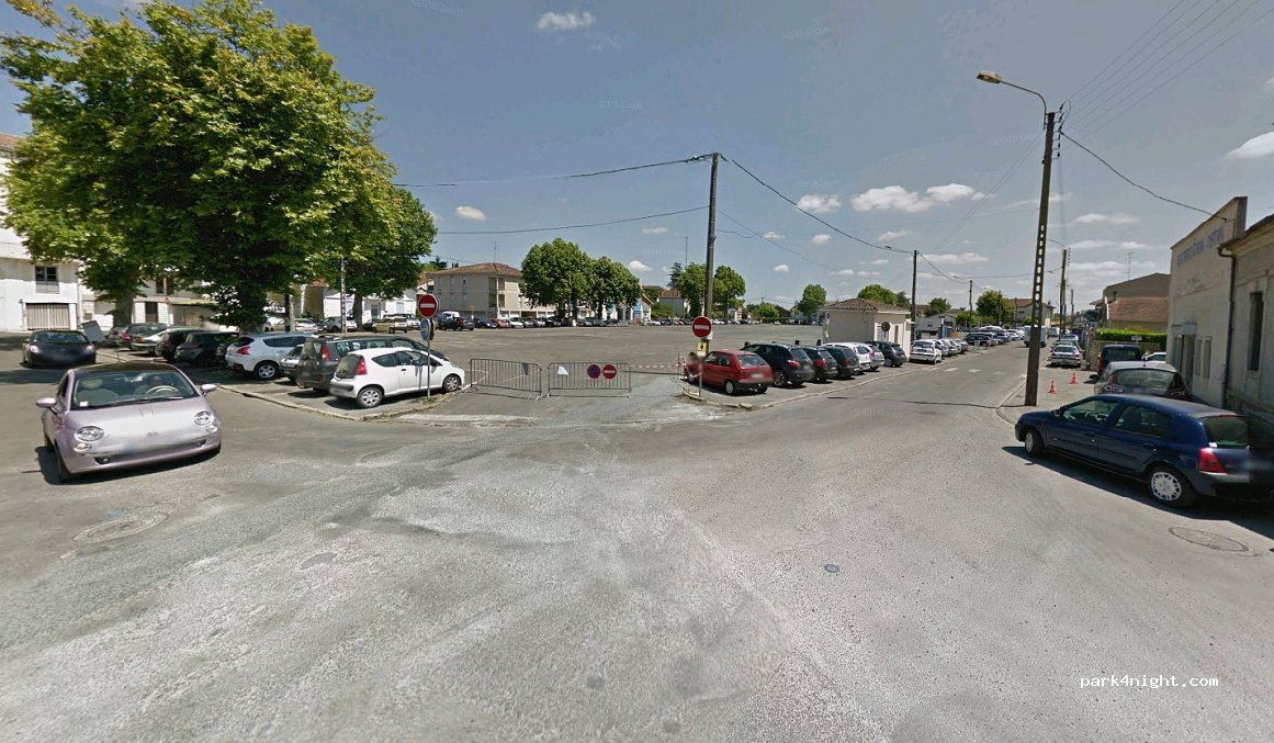 (24100) Bergerac - 8 Rue Emile Vieillefond — foto