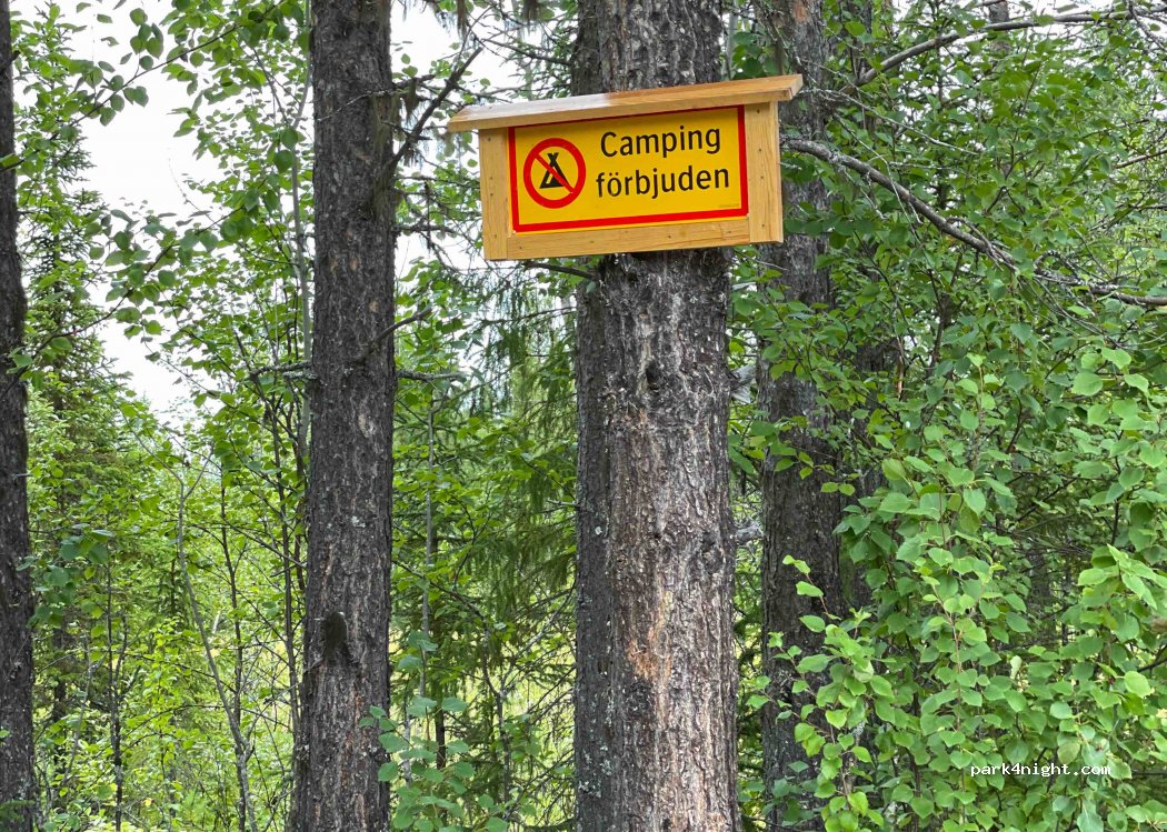 (912 97) Lövnäs - Unnamed Road — foto 2