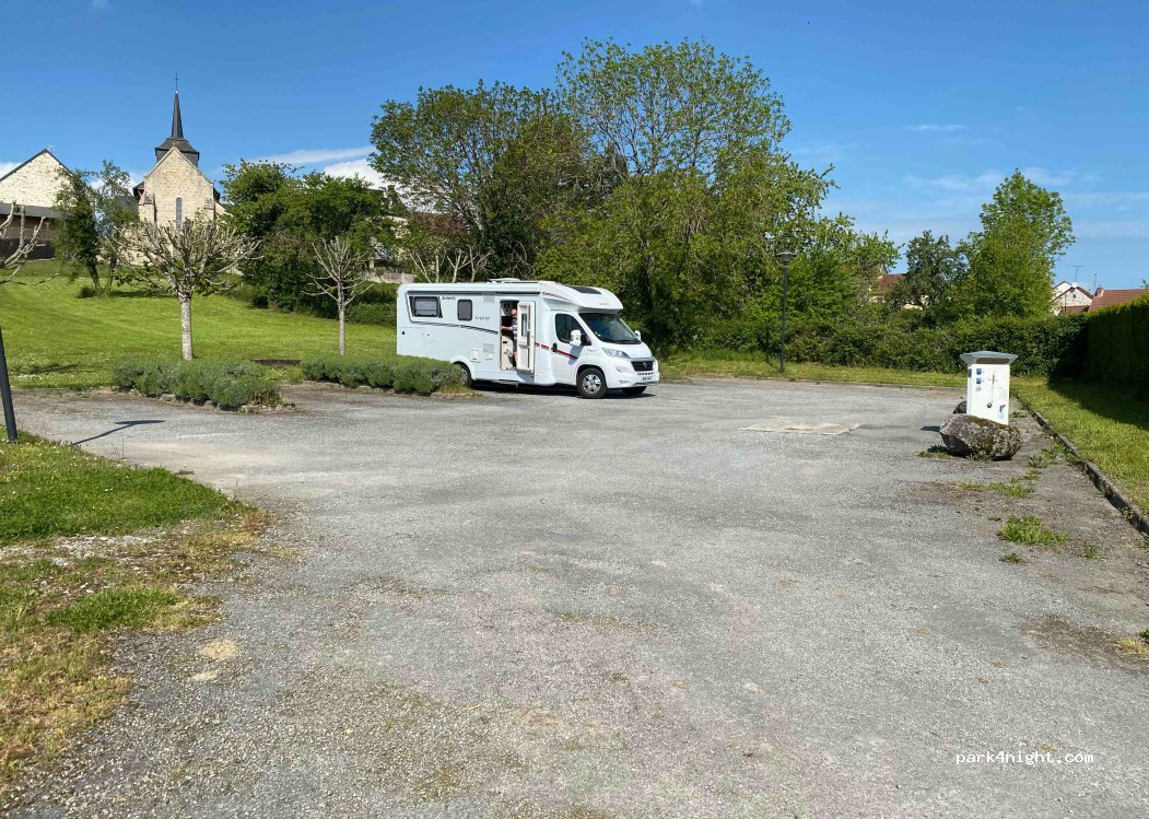 (23140) Cressat - Rue de la Prade — foto 3