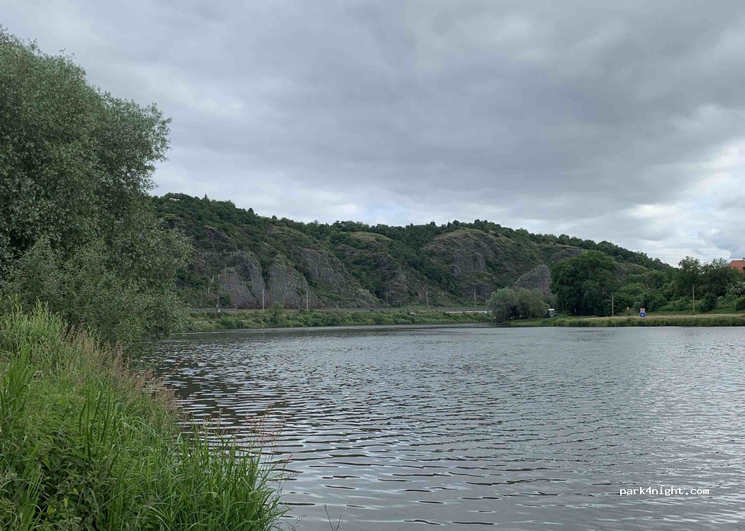 (160 00) Praha-Suchdol - Unnamed road — foto 5