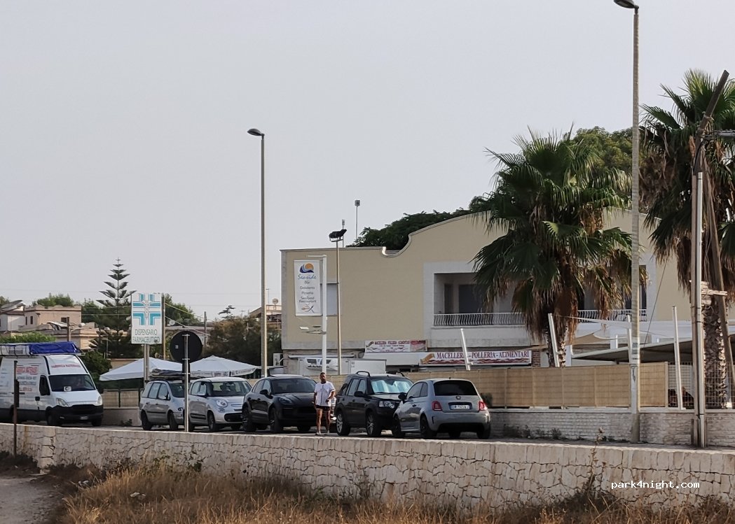 (74020) Marina di Lizzano - 1 SP122 — foto 2
